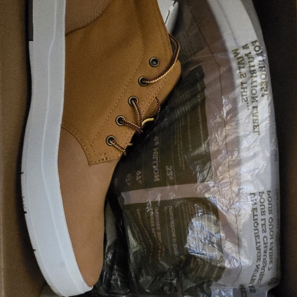 TIMBERLAND Davis Square Chukka sneakers 11 Tan NIB - Picture 4 of 5